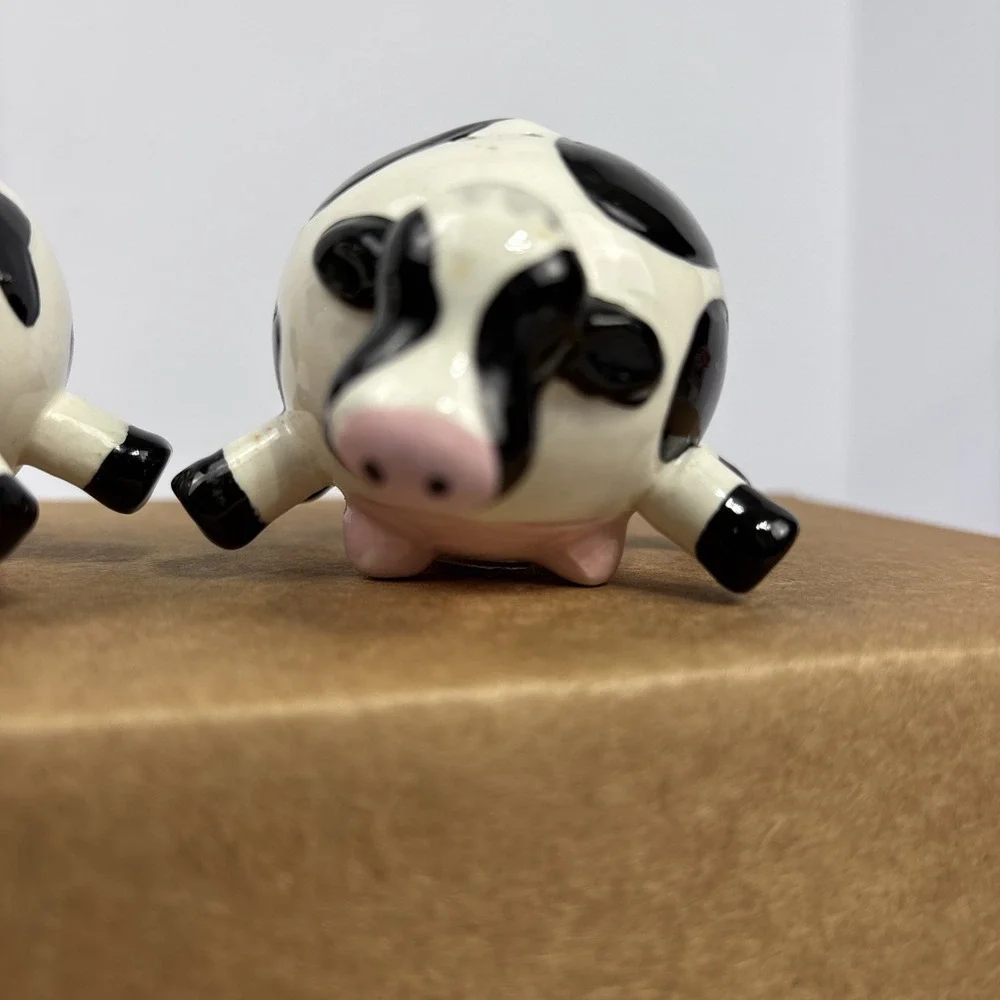 Vintage Spotted Milk Cow Salt & Pepper Shakers Small Black White Novelty Ceramic